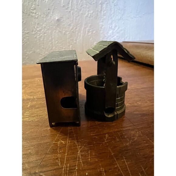 Vintage pencil sharpeners Antique TV and Wishing Well - Picture 2 of 6